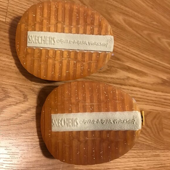 Build-A-Bear Sketcher Sneakers With Heart Charm Pink & White - Picture 5 of 6